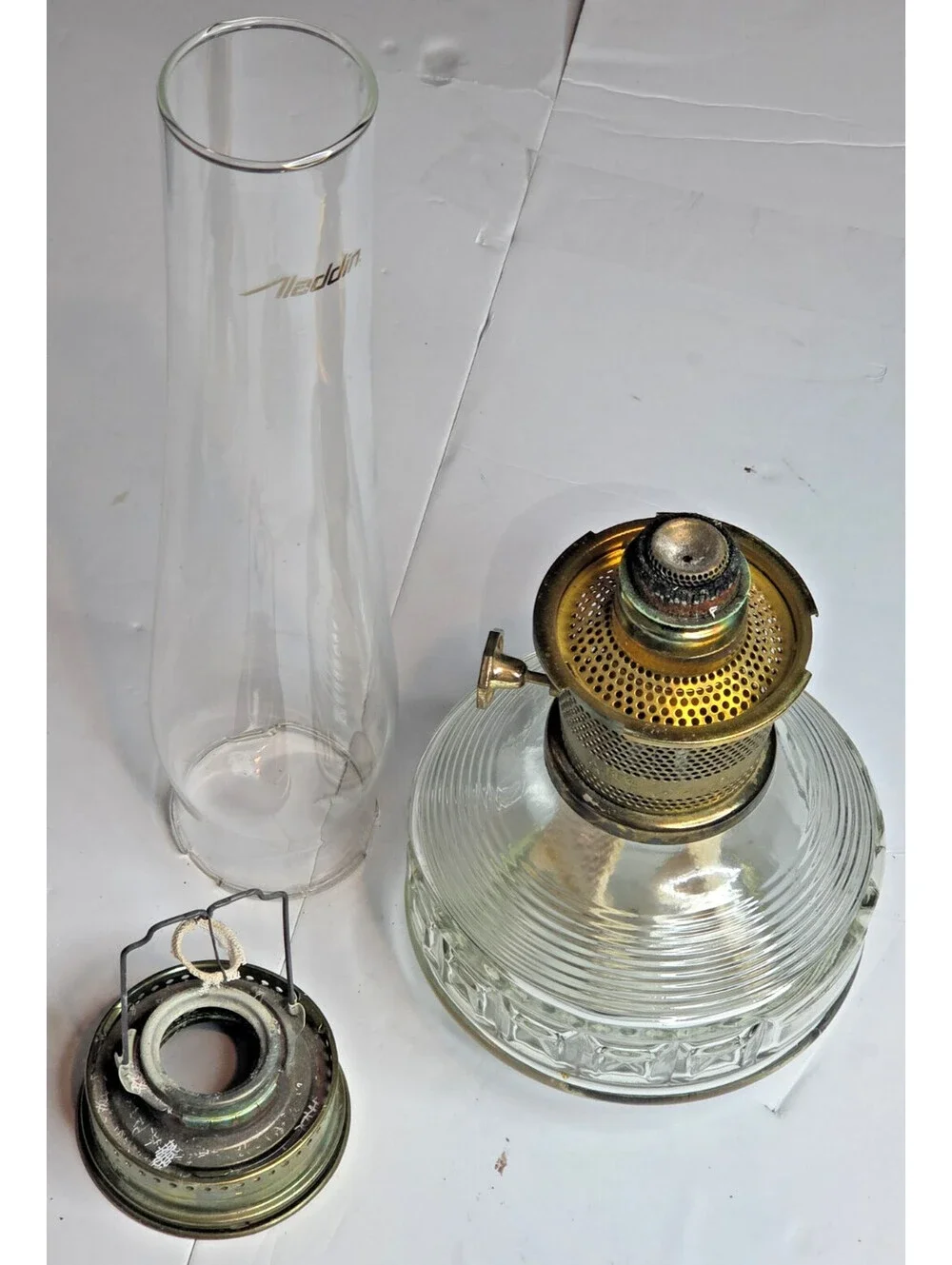 Vintage Aladdin Complete Model 23 Genie Kerosene Oil Lamp Chimney 1977-88
